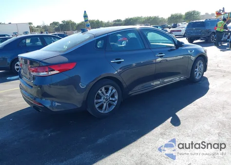 2017 Kia Optima Lx z USA, uszkodzony, nr VIN 5XXGT4L30HG123794